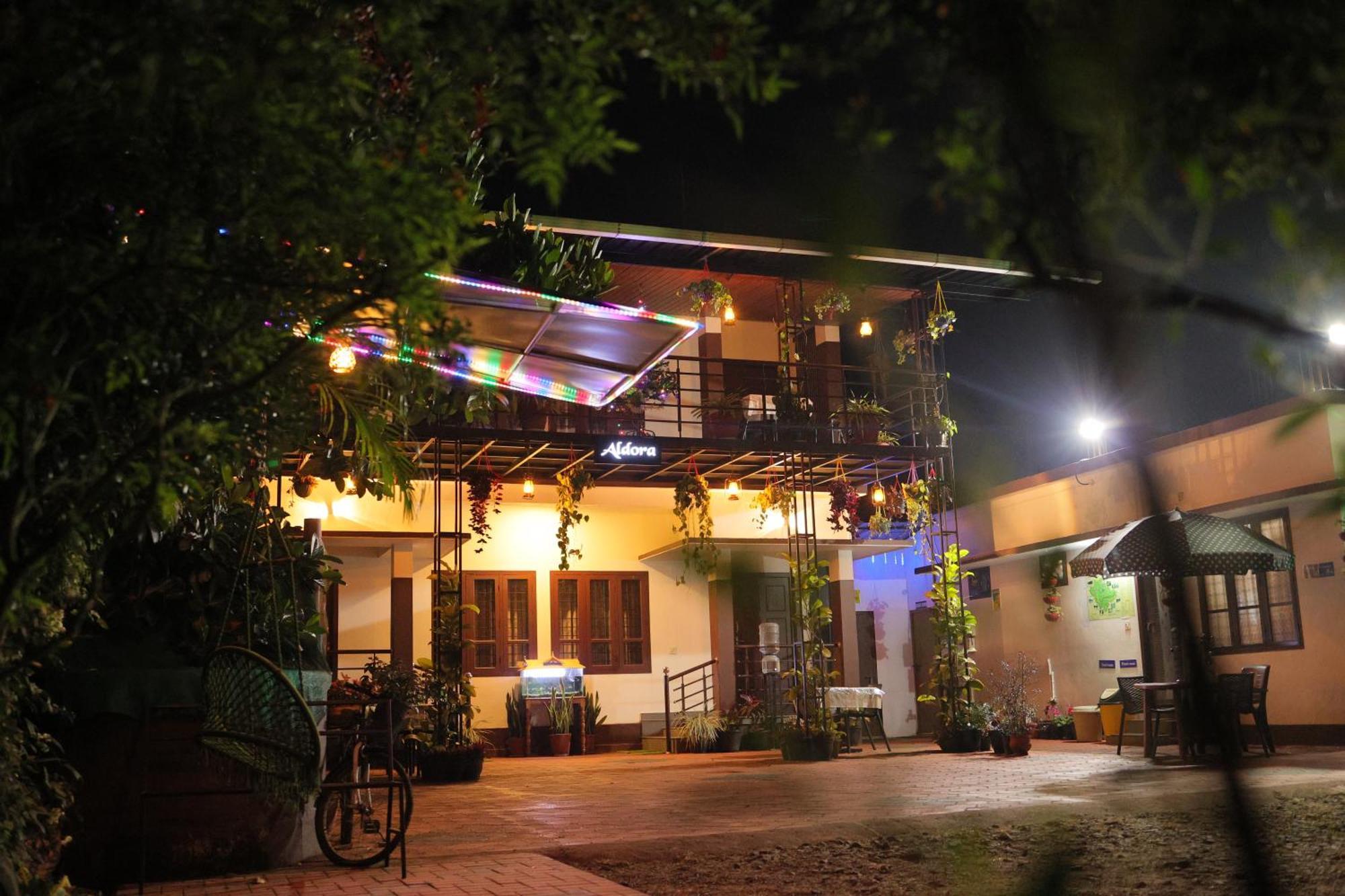 Aldora Holiday Homes Витири Екстериор снимка